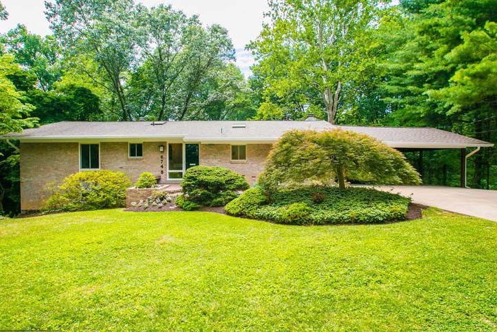 This 1969 Bethesda, Maryland, rambler was listed and sold by Sarah Funt, a Long & Foster agent based in Bethesda.