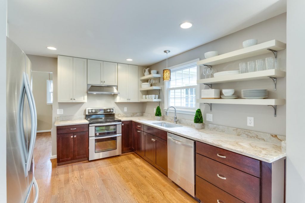 This Fairfax, Virginia, home, listed with Cathy DeLoach, features quartzite counters.